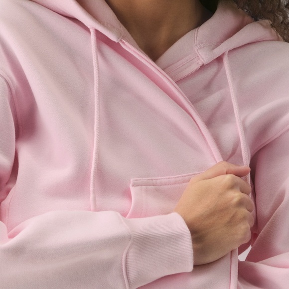 Aritzia
Cozy Sweatfleece Boyfriend Hoodie - Picture 2 of 4